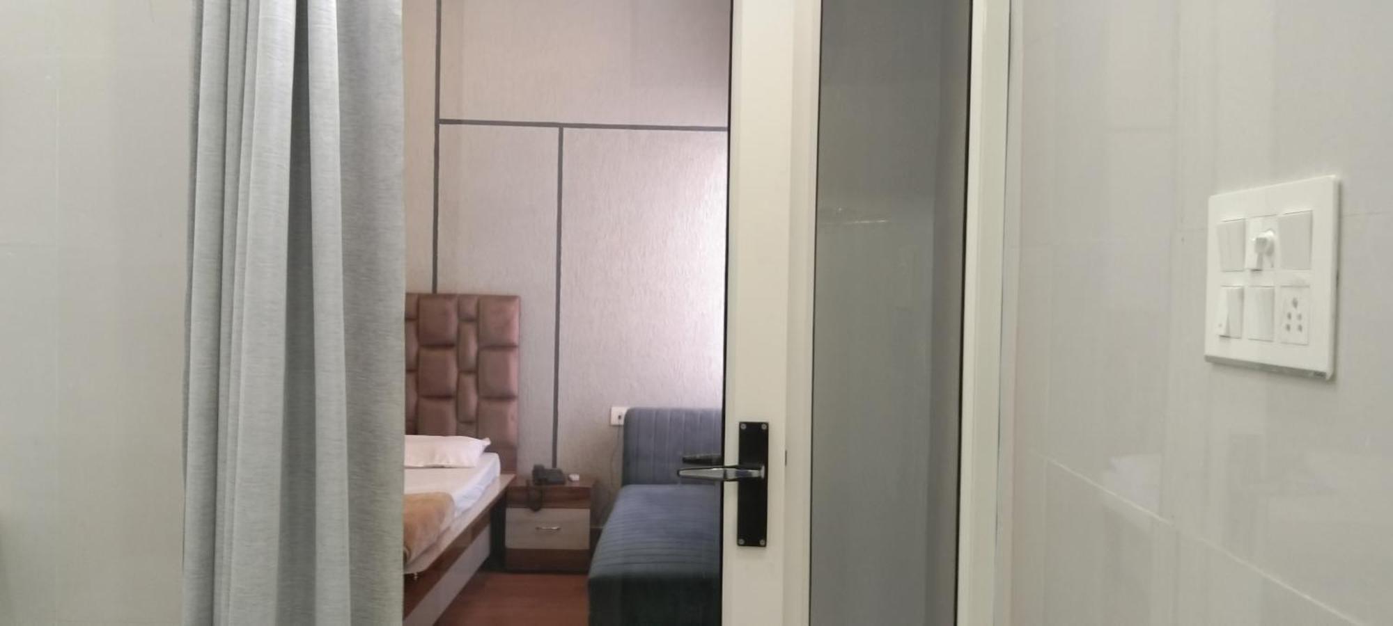 Hotel Ap Suratgarh Kültér fotó